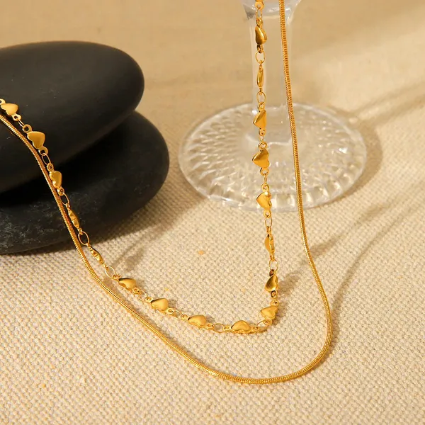 Gold_Dual_Layer_Loving_Heart_Necklace_For_Women